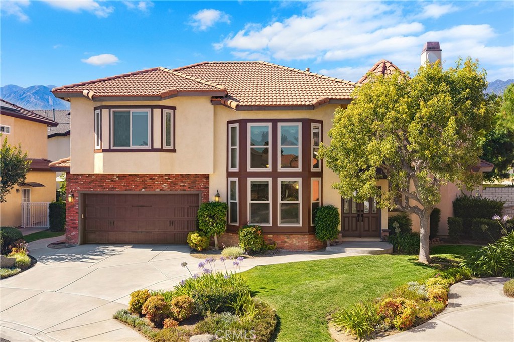 826 Country Oaks Lane