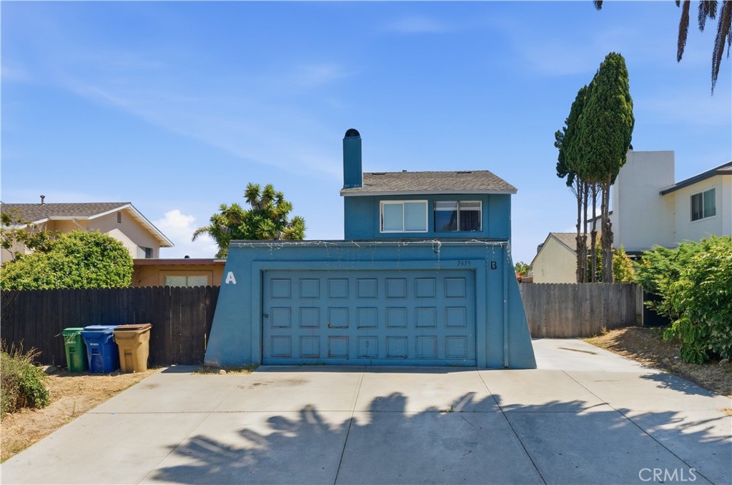 7375 Chapman