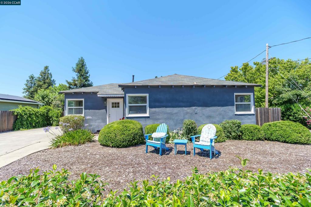1616 2nd Ave