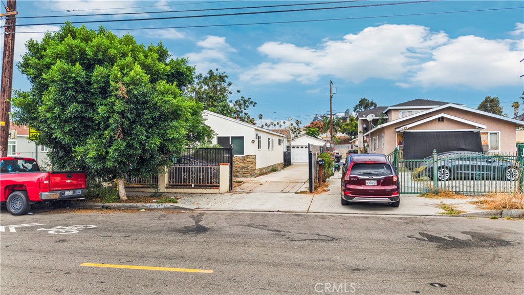 943 S Ford Boulevard