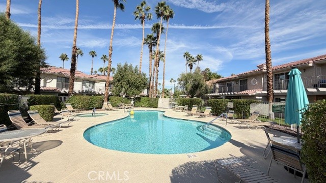 2701 E Mesquite Q69