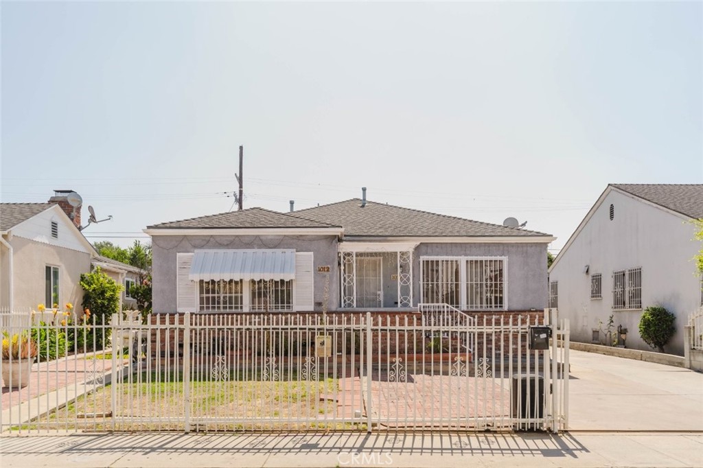 1010 N Alexandria Avenue