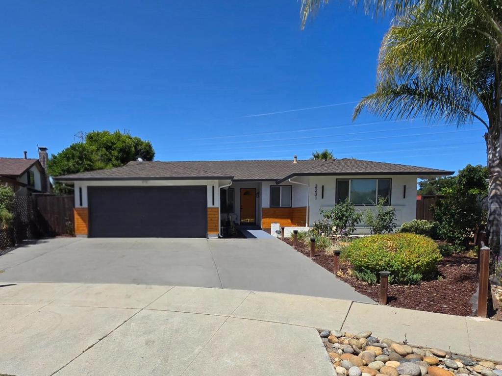 3231 Wellcroft Court