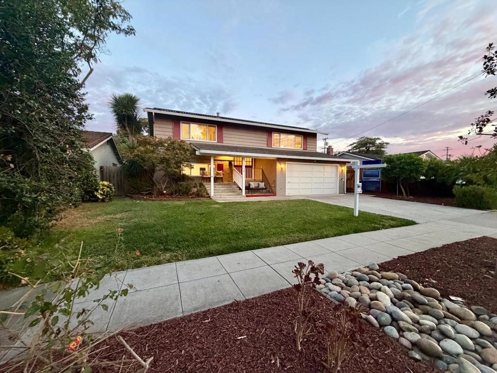 1538 Hallcrest Drive