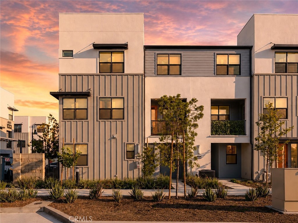 4061 E LUNA PASEO 31