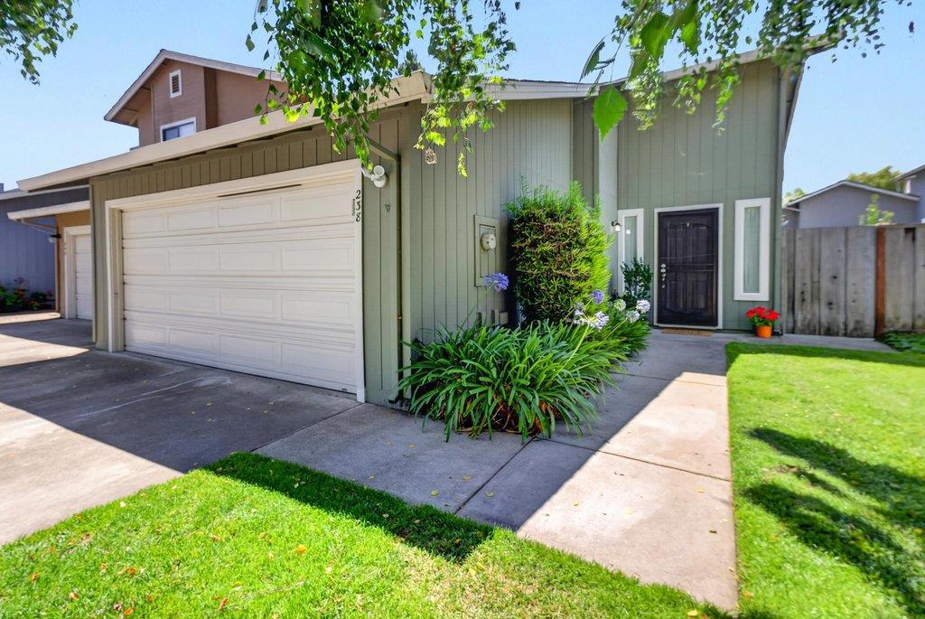 238 Brookhaven Lane
