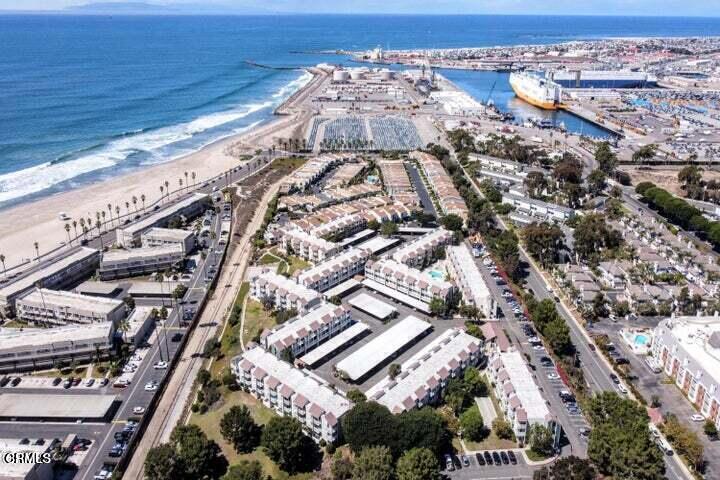 201 S Ventura Road 8