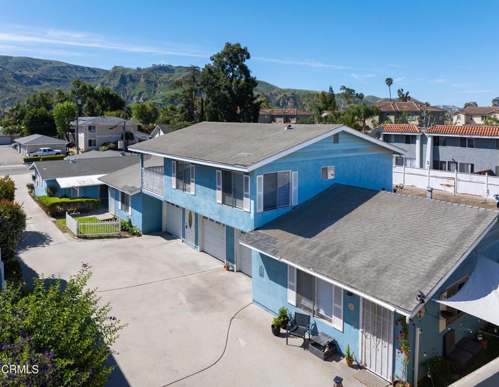 129 Santa Anna Street