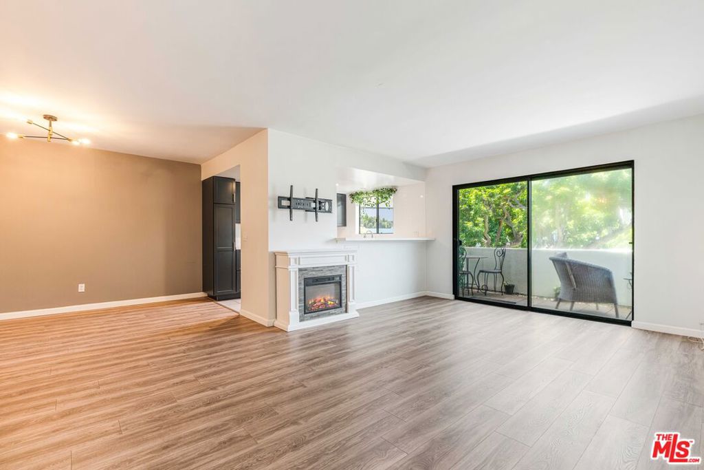 5000 S Centinela Avenue 344