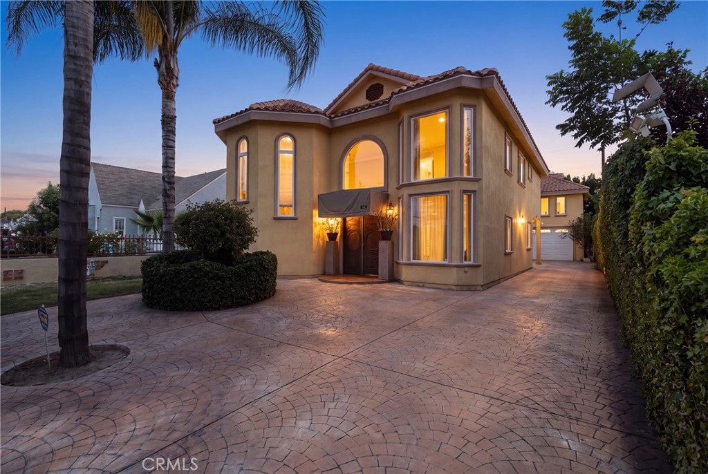 604 N Sparks