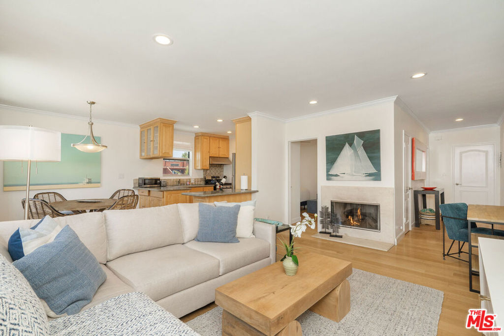 2101 Ocean Avenue 17