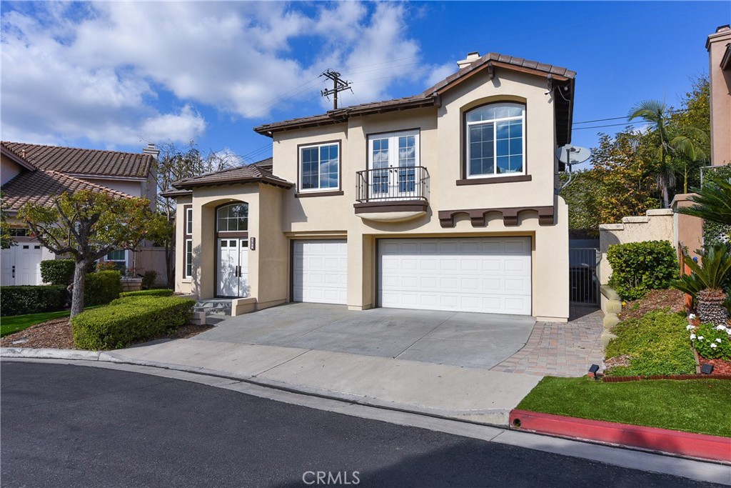 2748 Ashwood Circle
