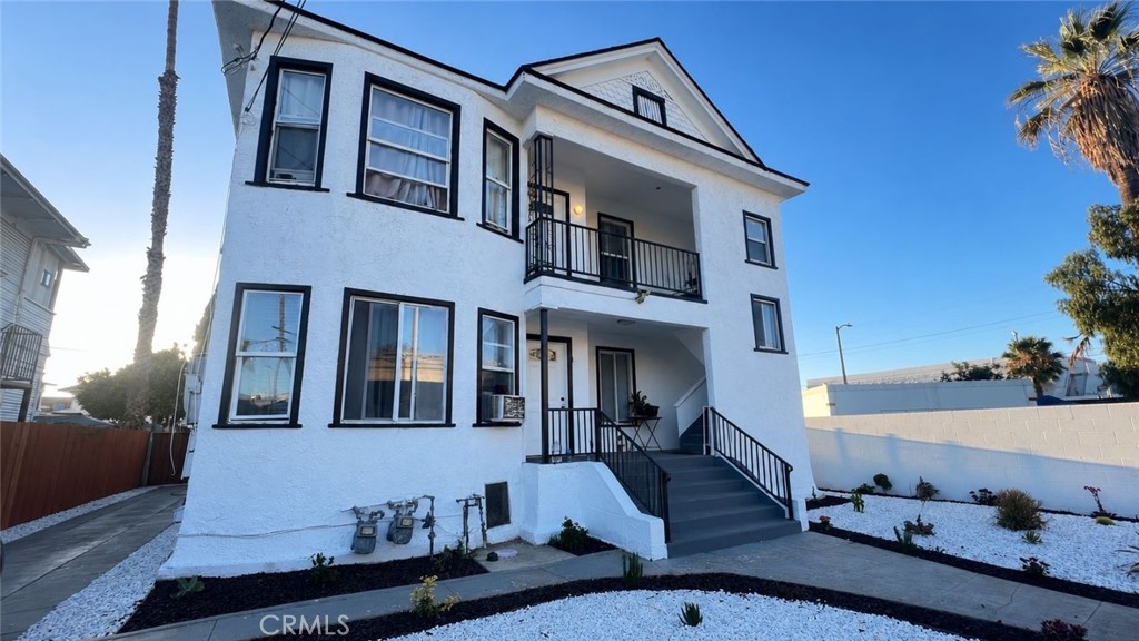 1405 Oak