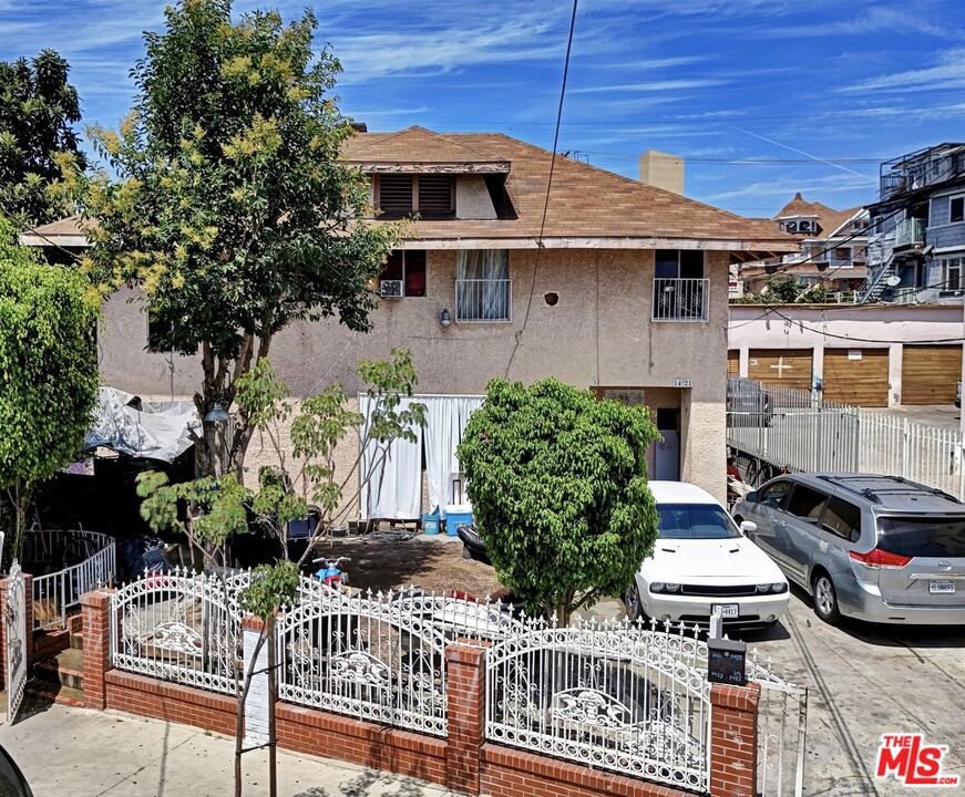 1421 Courtland Avenue