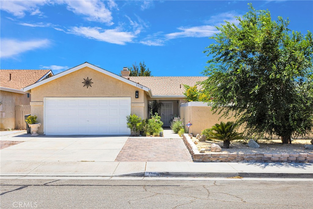 1116 Oakwood Lane