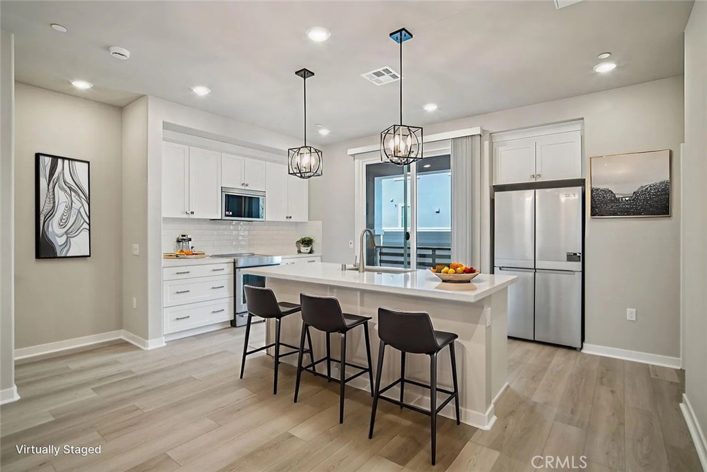 1482 Skyline Lane