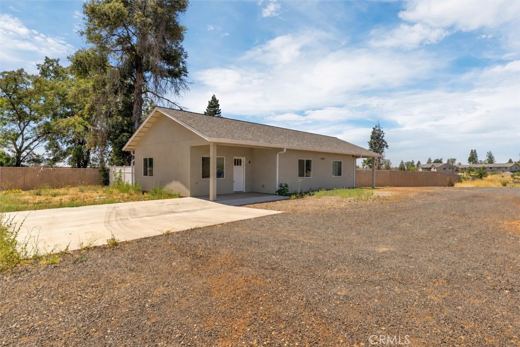 5522 Clark