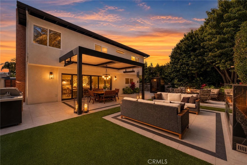 33052 Santiago Drive