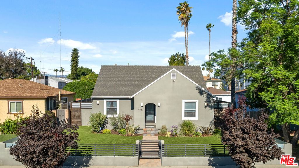 4460 Stansbury Avenue