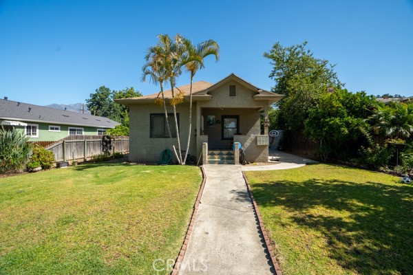 327 W Lemon Avenue