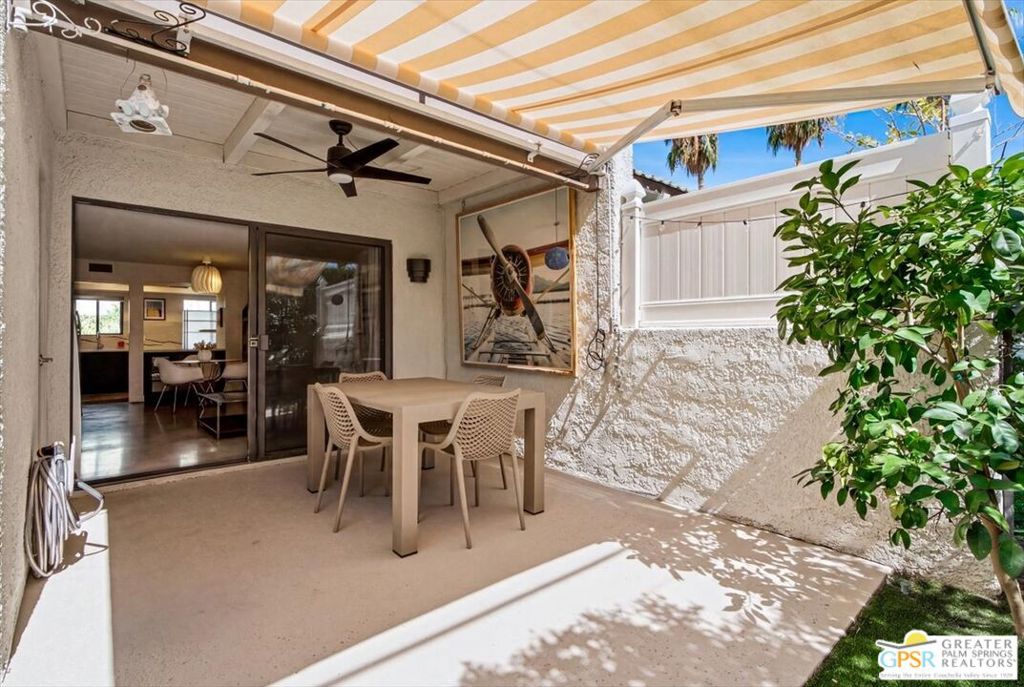 1150 E Palm Canyon Drive 40