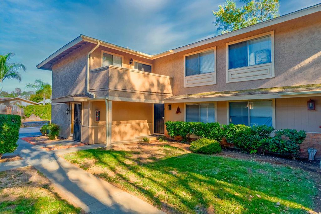 963 Amistad Place D