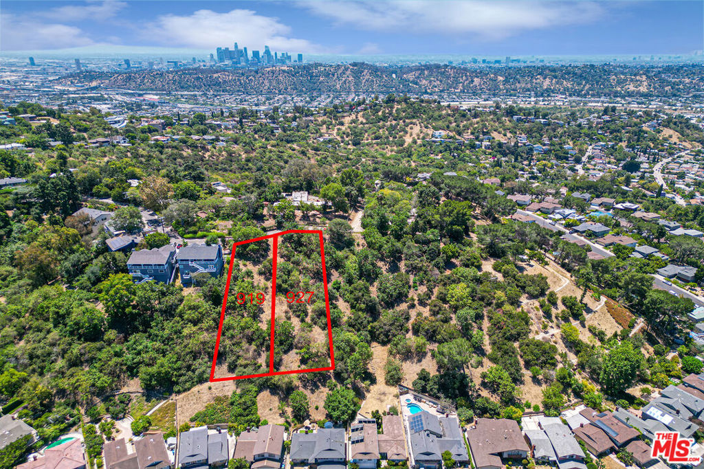 927 Rome Drive