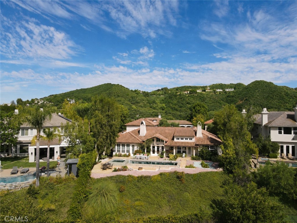 3315 Via Verde Court