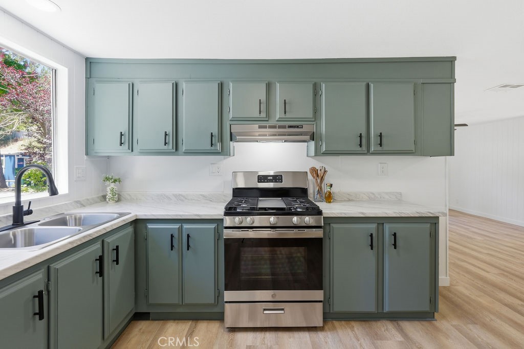 22899 Byron Road 24