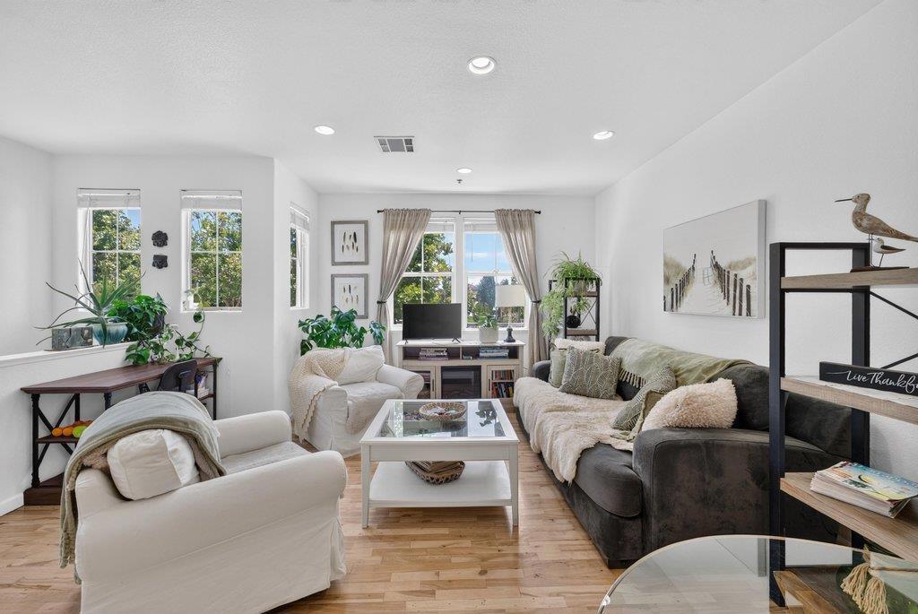 229 Lighthouse Drive
