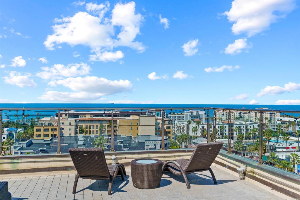 550 Seagaze Drive 2