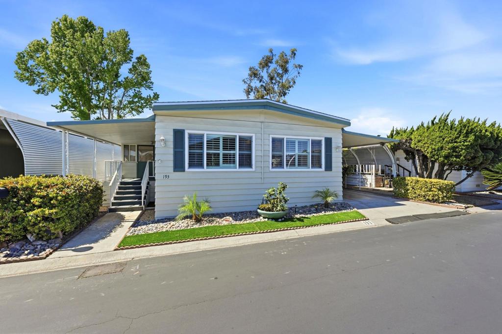 3535 Linda Vista SPC 193