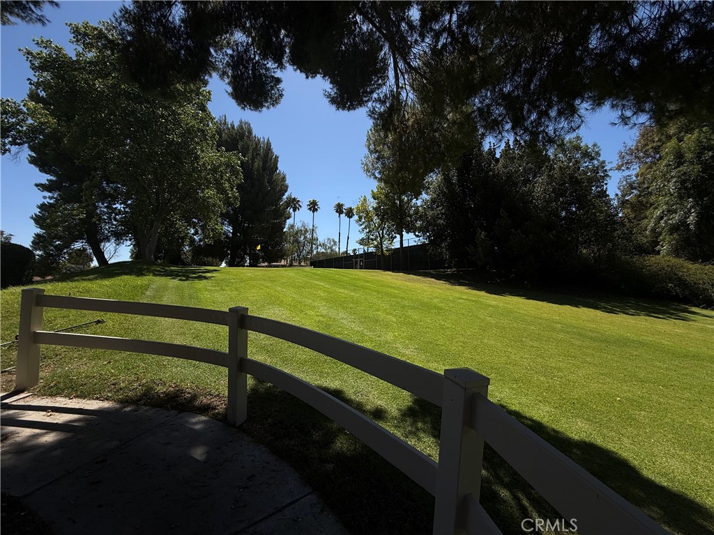 19946 Ave of the Oaks