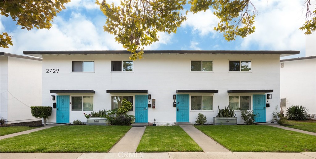 2729 S Baker