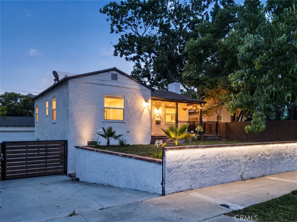 210 N Naomi Street