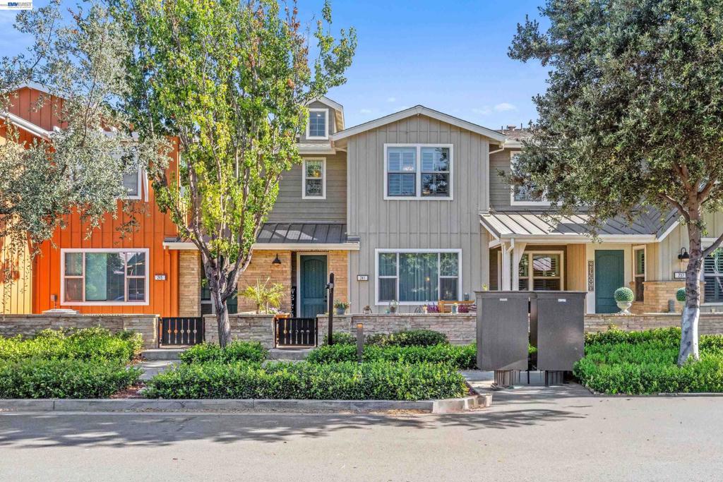 241 Fennel Way