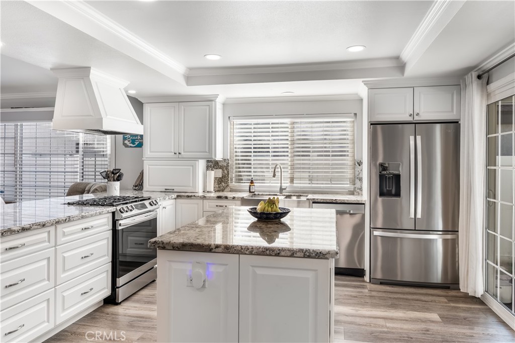 26515 Kari Brook