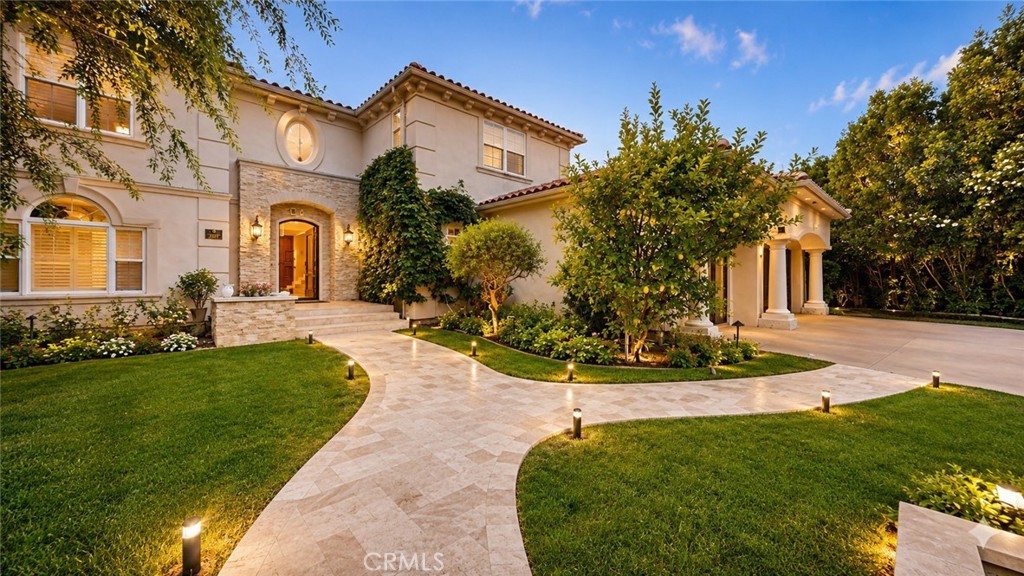 3339 Paseo Del Sol