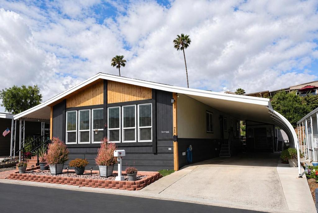 1145 E Barham Drive 71
