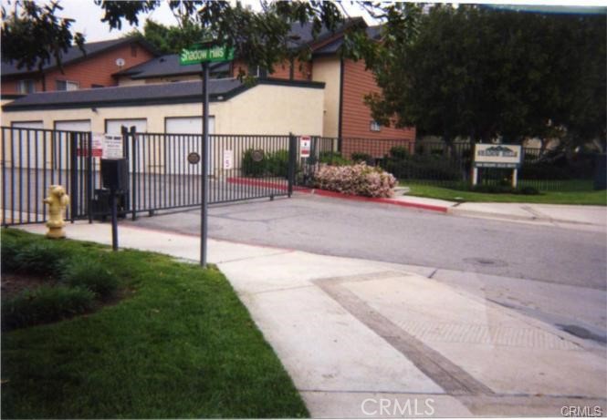 2655 Shadow Hills 37