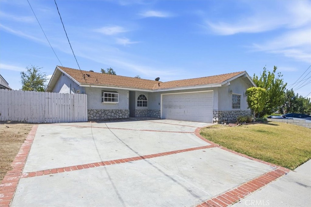 28234 Enderly Street