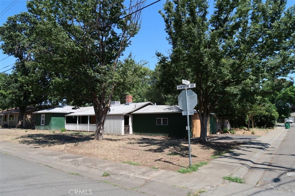 1551 Hawthorne Avenue