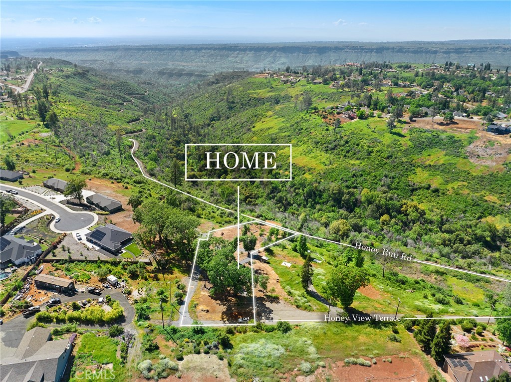 5585 Honey View