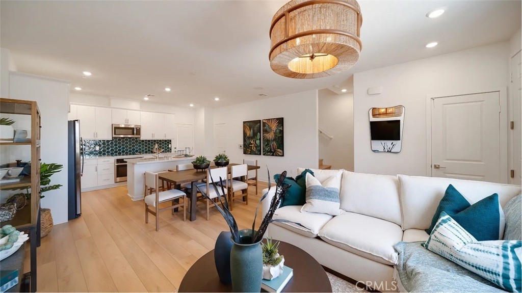 3159 Sprout Paseo