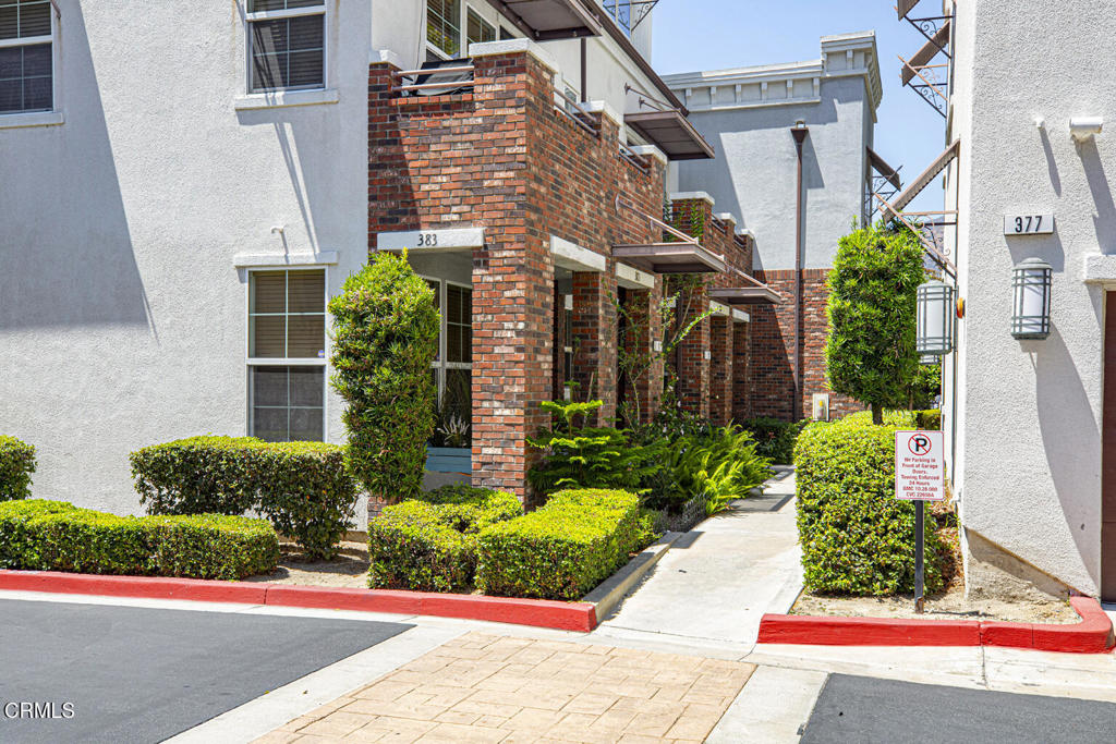 383 Arden Avenue 2