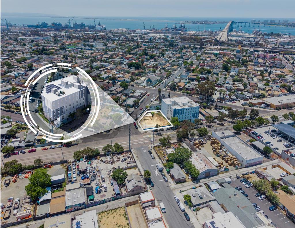 2575 Commercial Street