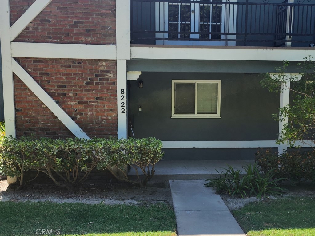 8222 Santa Inez