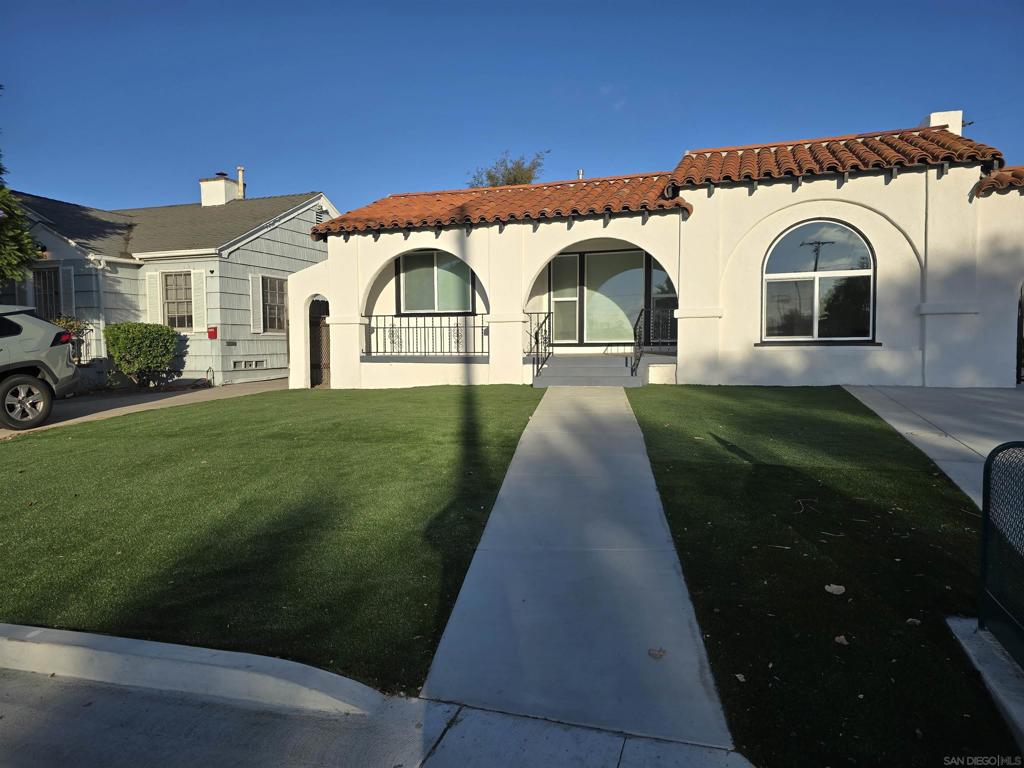 4527 Esther Street