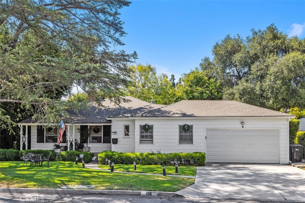 126 W Floral Avenue