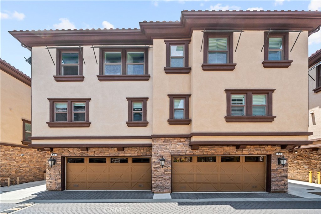 656 West Huntington Drive k-1